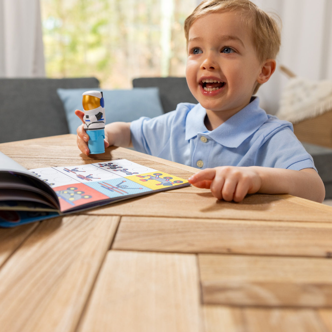 Melissa & Doug Sticker WOW! Activity Pad Set - Astronaut