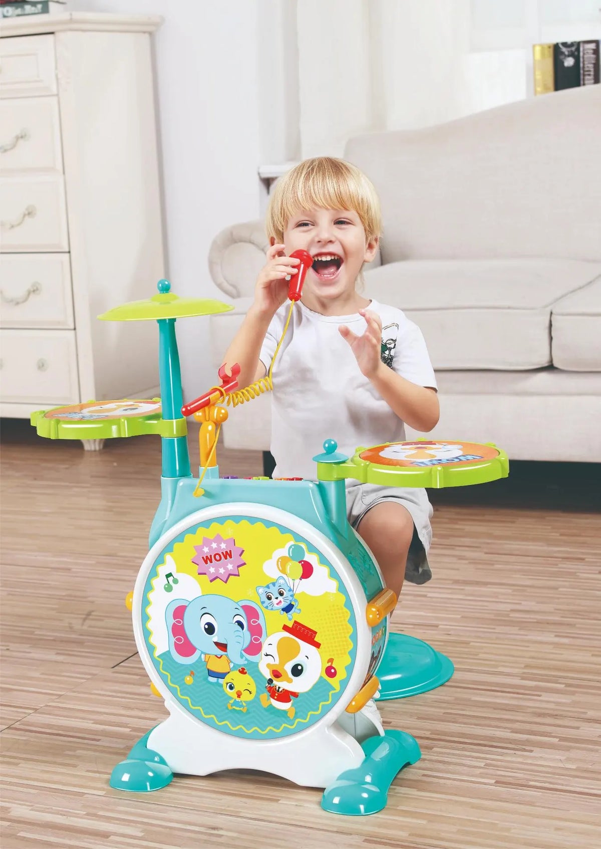 Hola Banging Bopping Drum Set