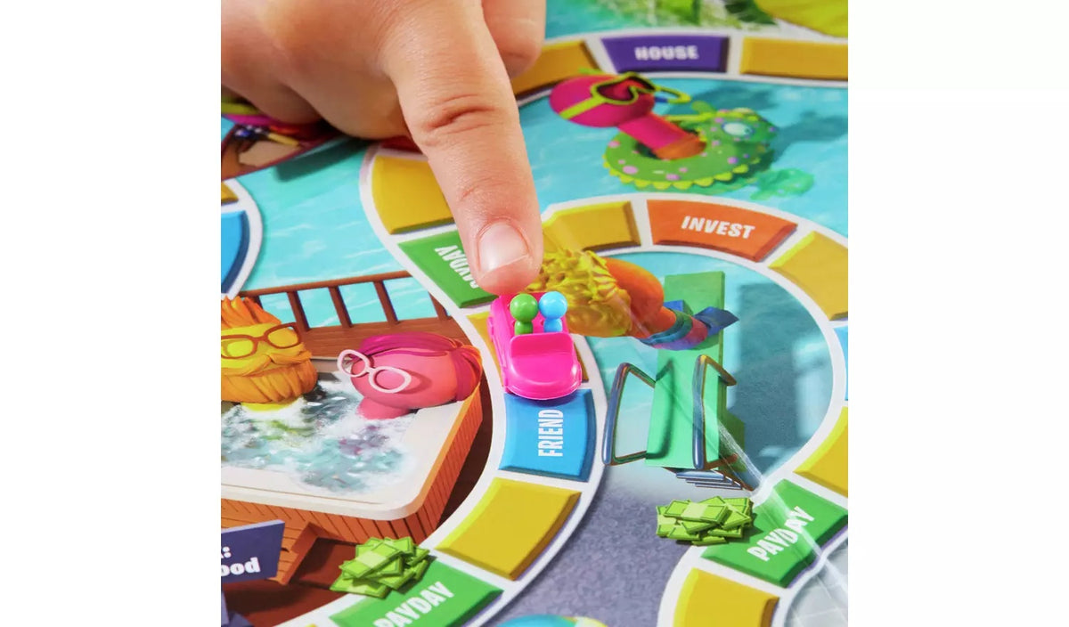 Hasbro Game of Life Classic - Family Board Game