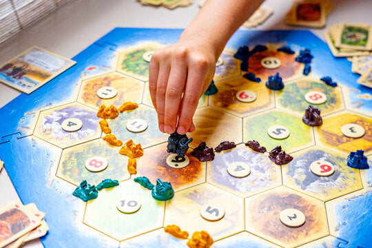Superheated Neurons Catan Cities & Knight - 3-4 Players - Ar/En
