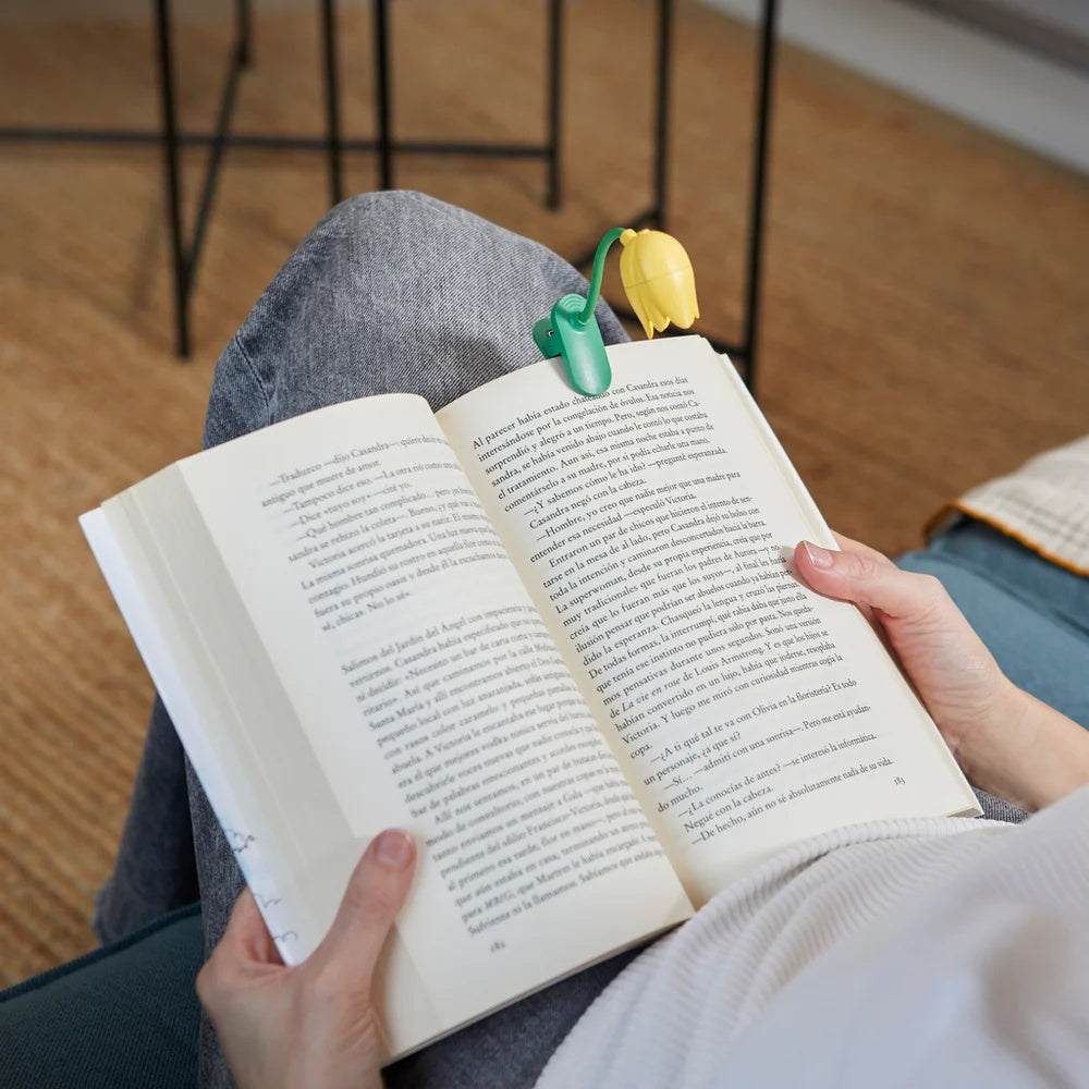 Balvi - Book Light,Tulip,Yellow,Plastic