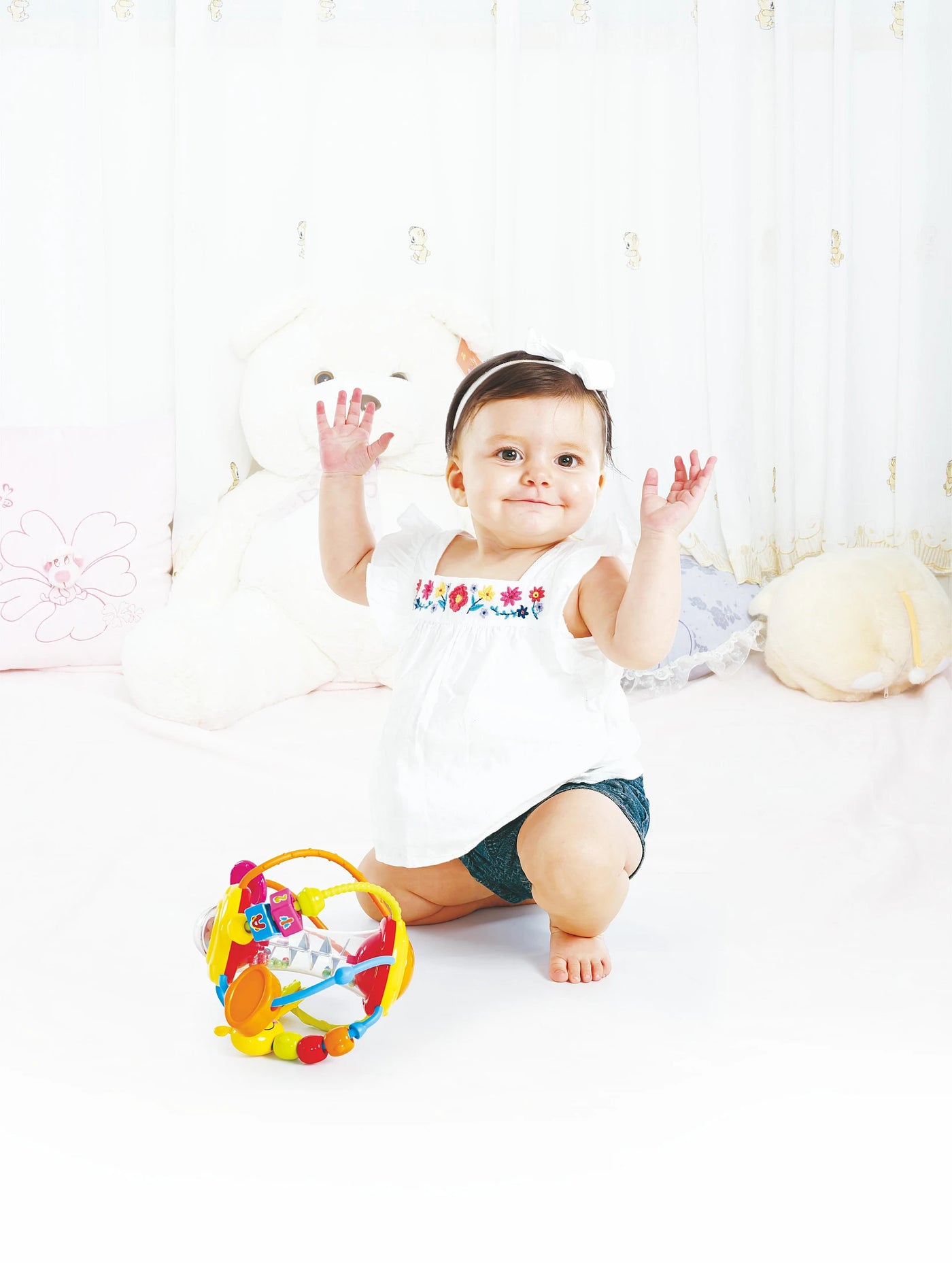 Hola Toddlers World Activity Ball