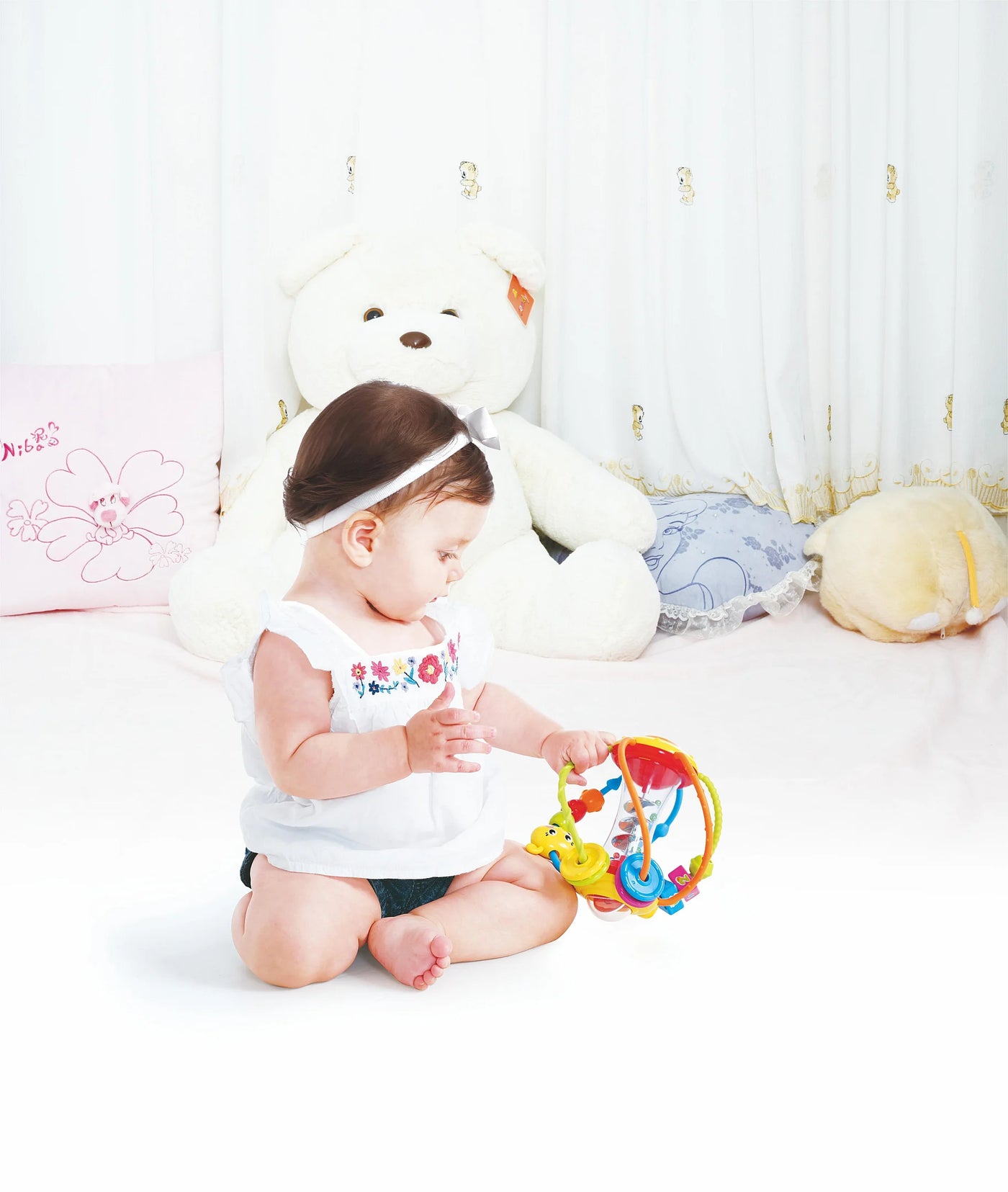 Hola Toddlers World Activity Ball