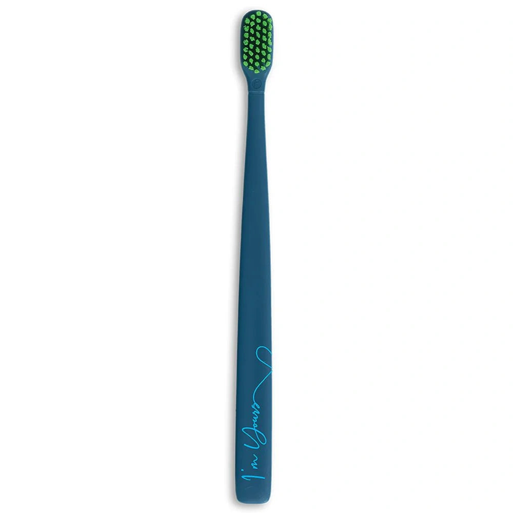 Flipper Toothbrush Cover & Toothbrush Combo Pack
