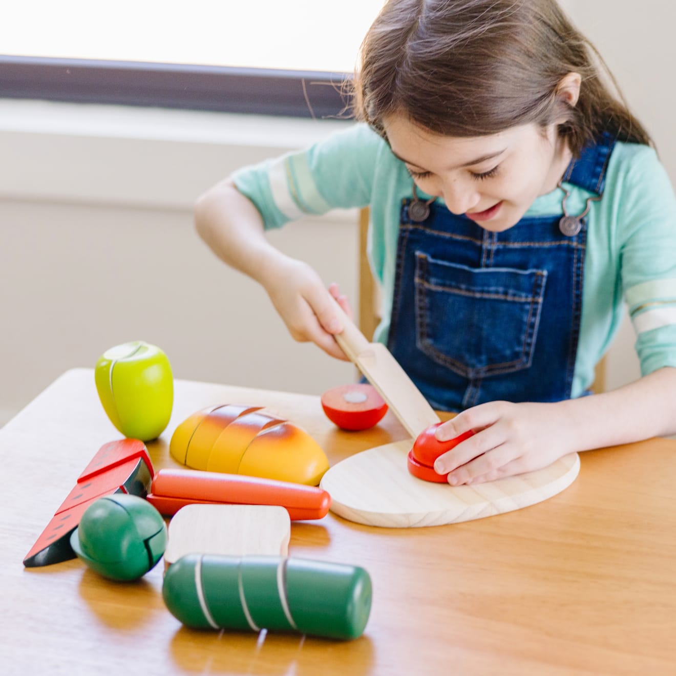 Melissa & Doug Cutting Food Set