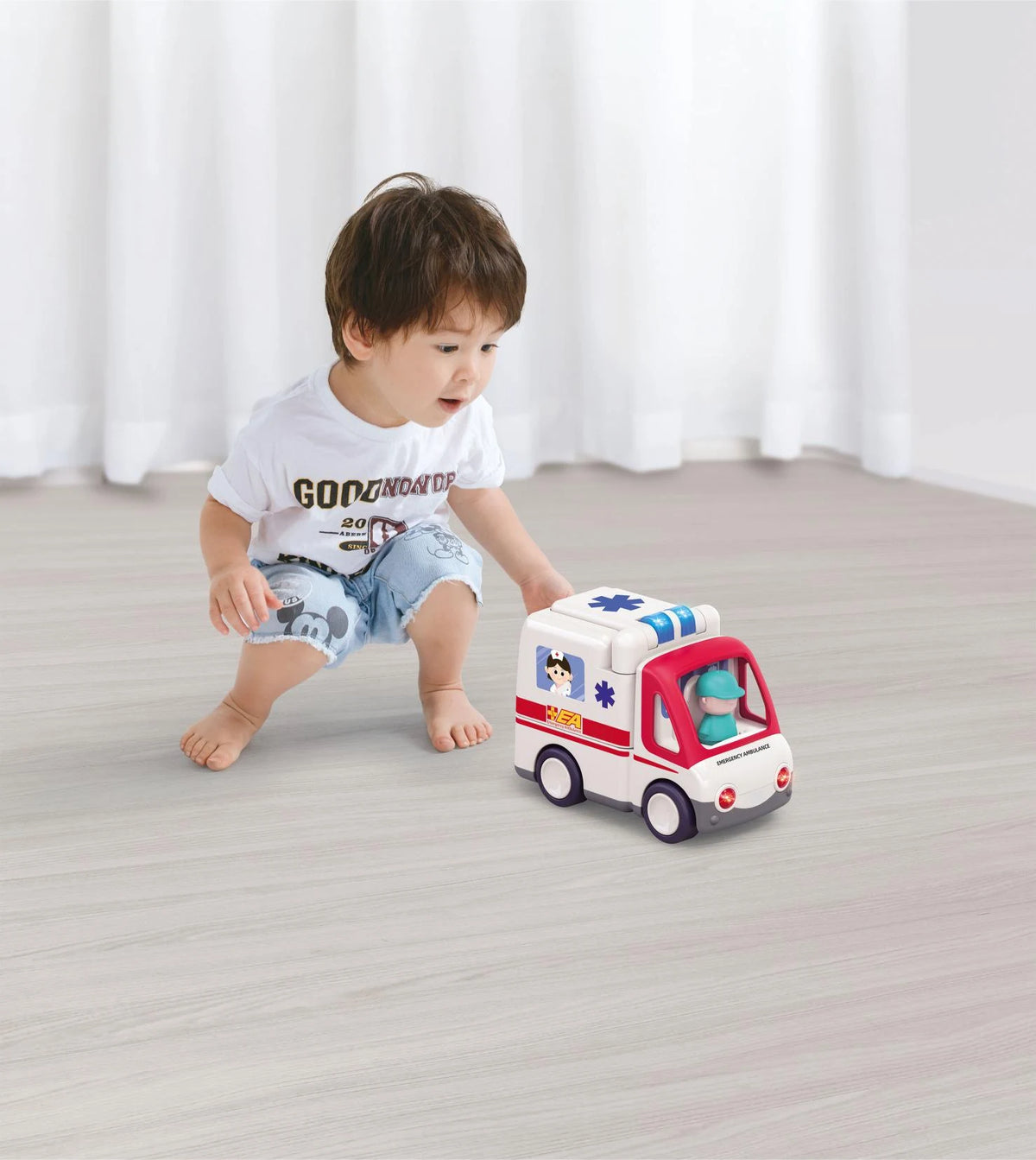 HOLA Toy Ambulance