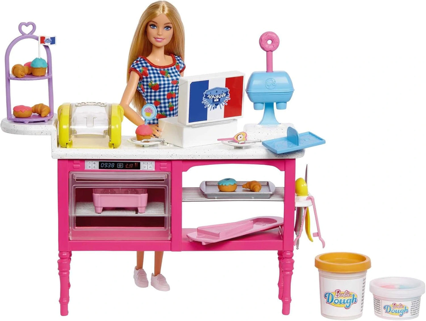Barbie Malibu Baking Set with Doll, Dough & Accessories