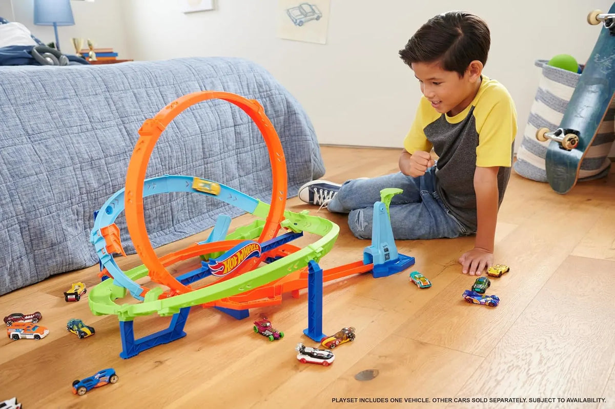 Hot Wheels Action Loop Cyclone Challenge Track Set