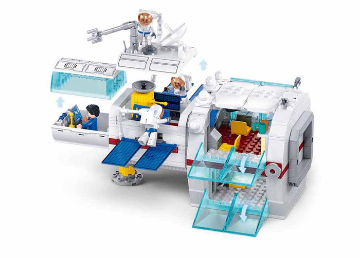 Sluban Space Dream Space Station Core Module (502 Pieces)